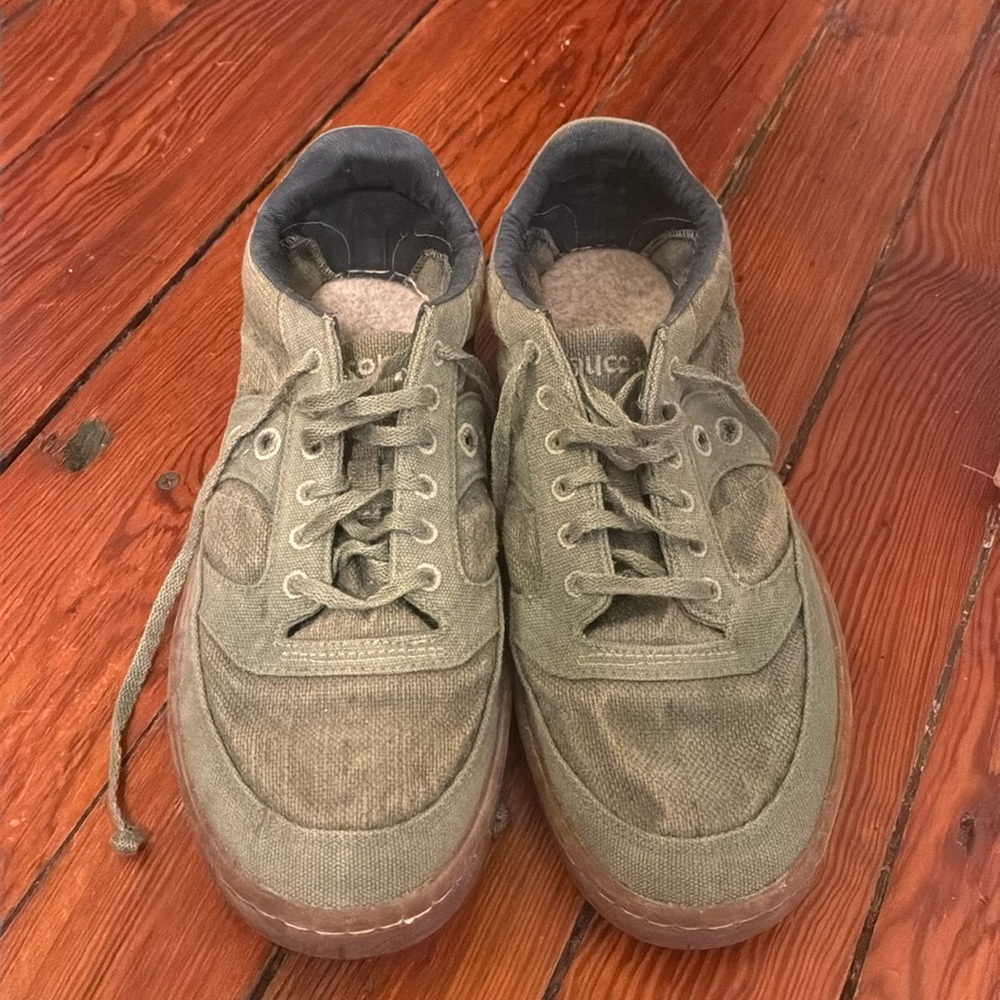 Saucony Jazz Court Cotton Canvas Sneakers, Men’s size 9